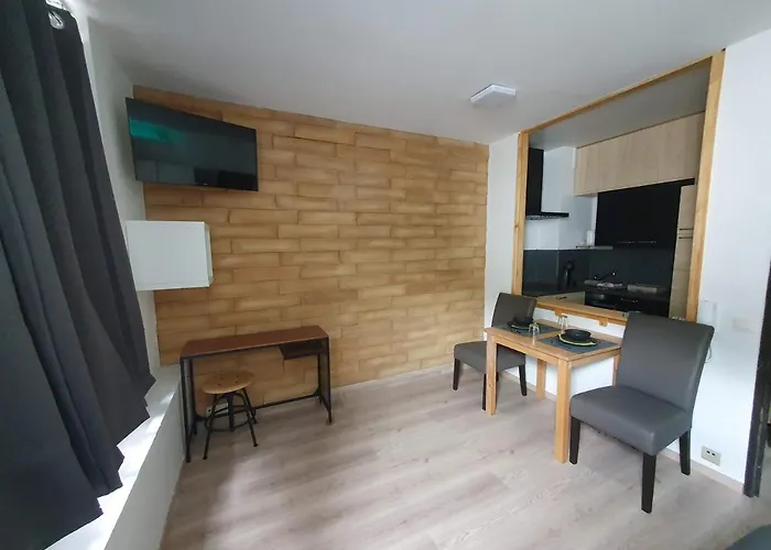 Le Cosy - Queen-Size, Full Equipe, Wifi, Parking